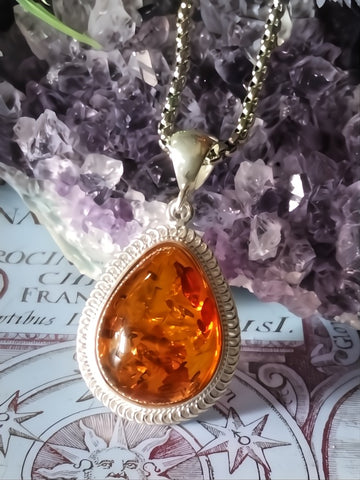 SOLAR ESSENCE CHANNELER FOR UNSTOPPABLE VITALITY