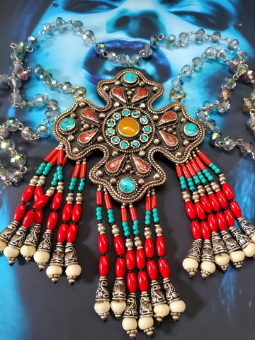 THRONE NECKLACE OF THE DJINN VAMPIRE BLOOD COUNCIL
